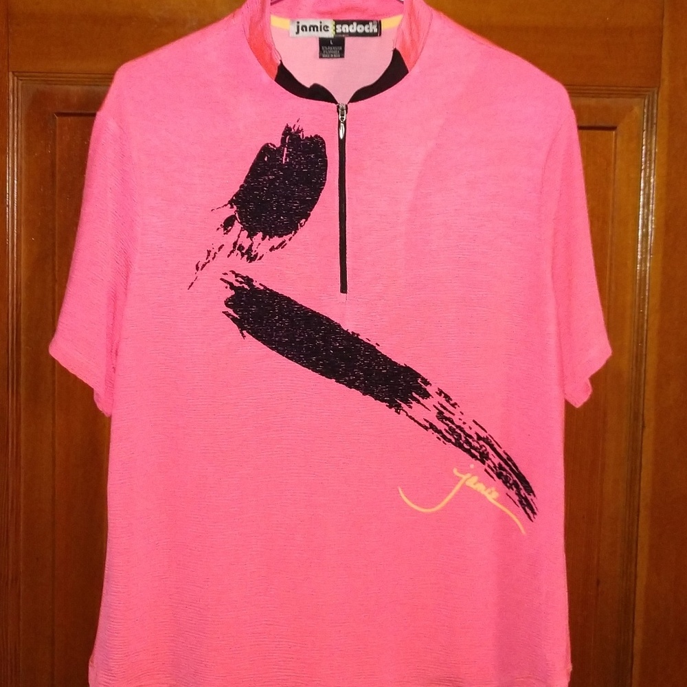 Golf tee by Jamie Sadock